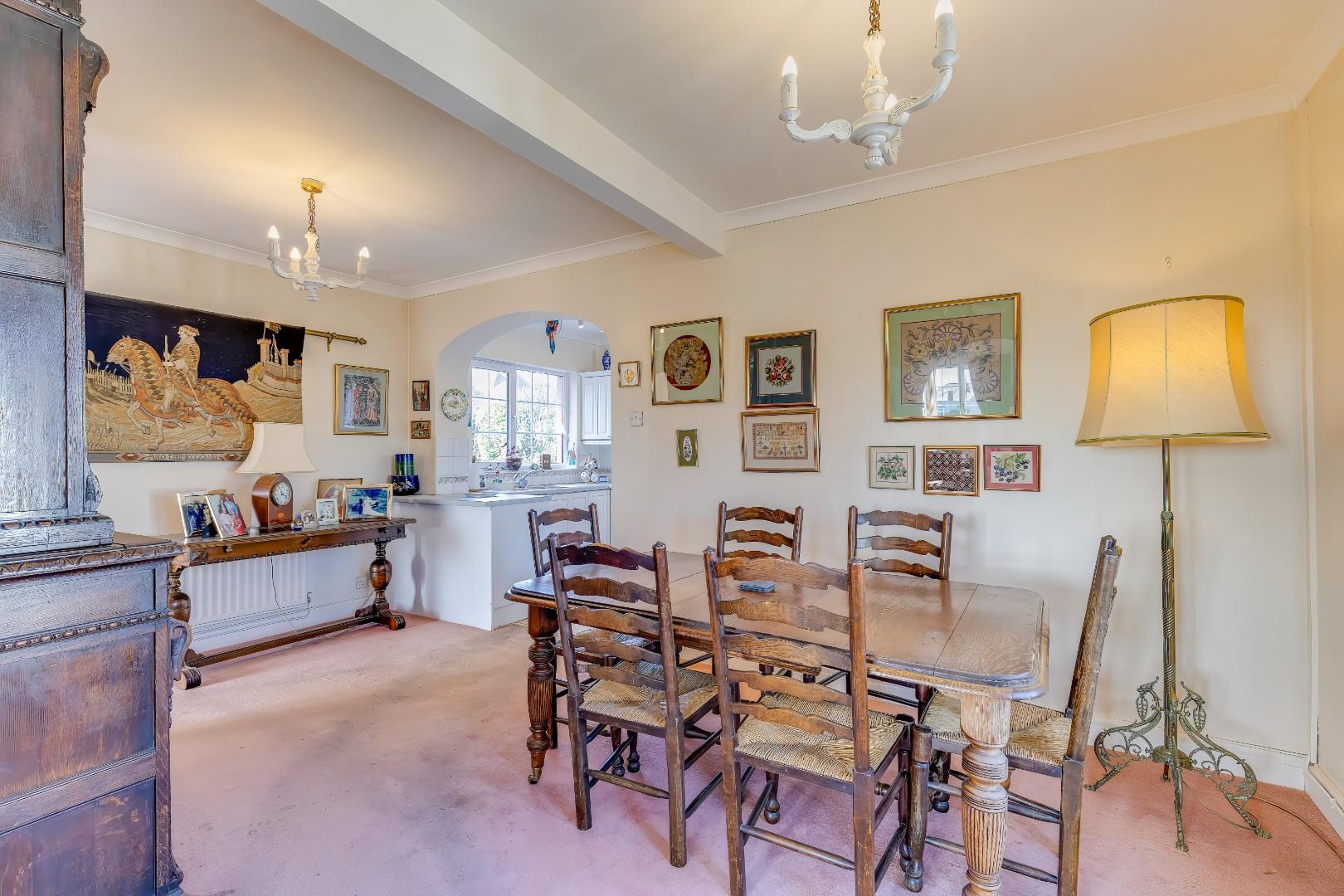 Hutchwns Close, Porthcawl, Bridgend County Borough, CF36 3LD